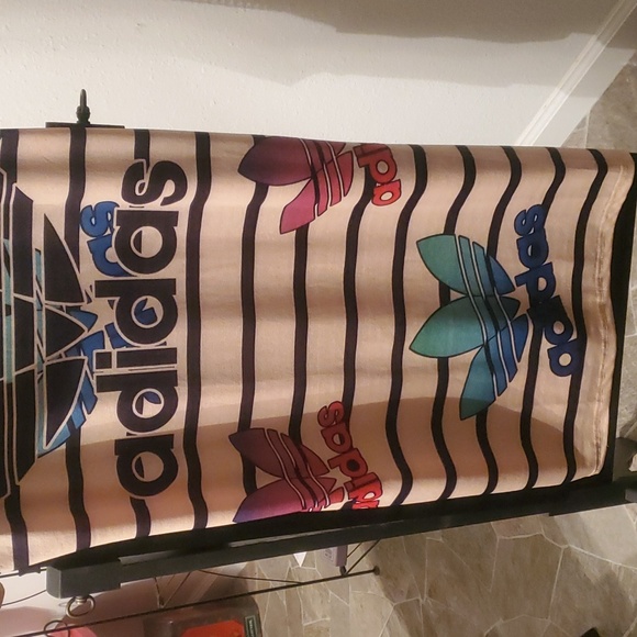 XL Dress with side slits - Picture 6 of 7